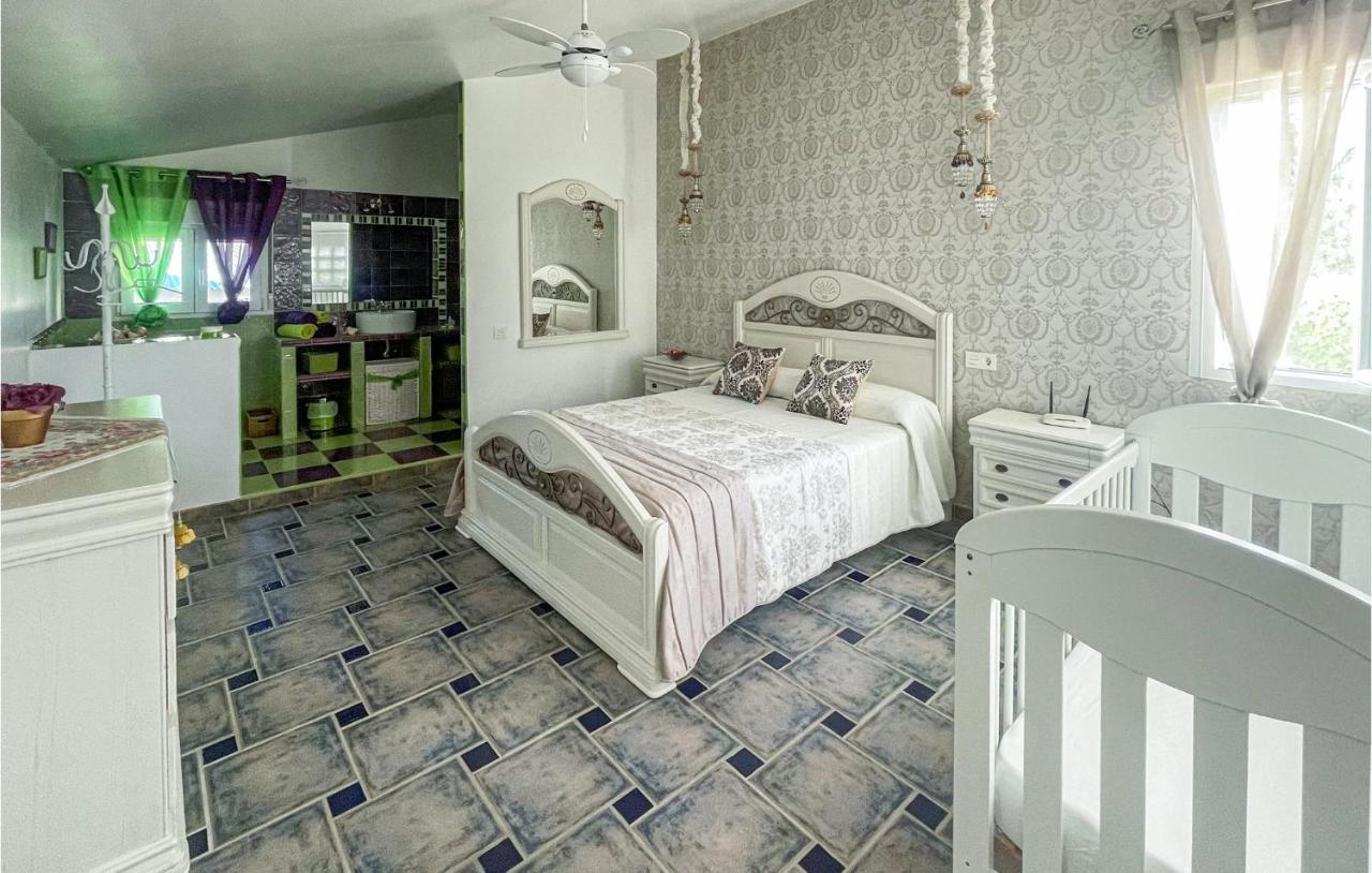 Amazing Home In Las Terreras, Lorca With Kitchen Las Lomas de Laston Екстериор снимка